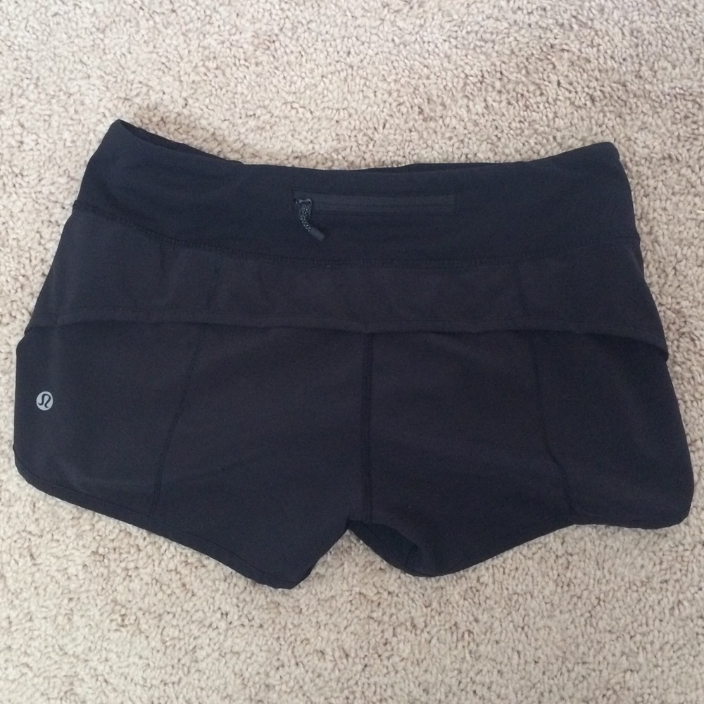 Black lululemon speed short size 4